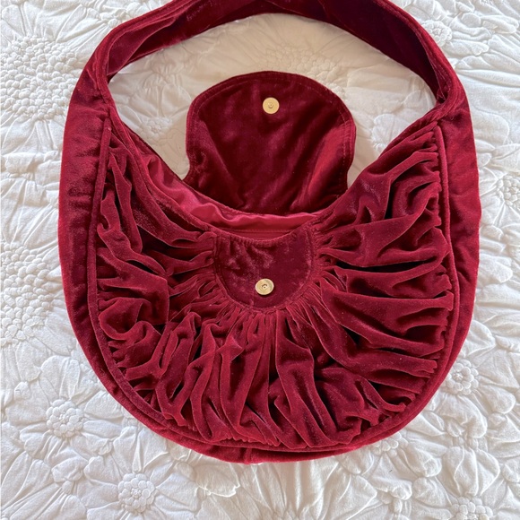 Cami Red Velvet Bag - Picture 3 of 9